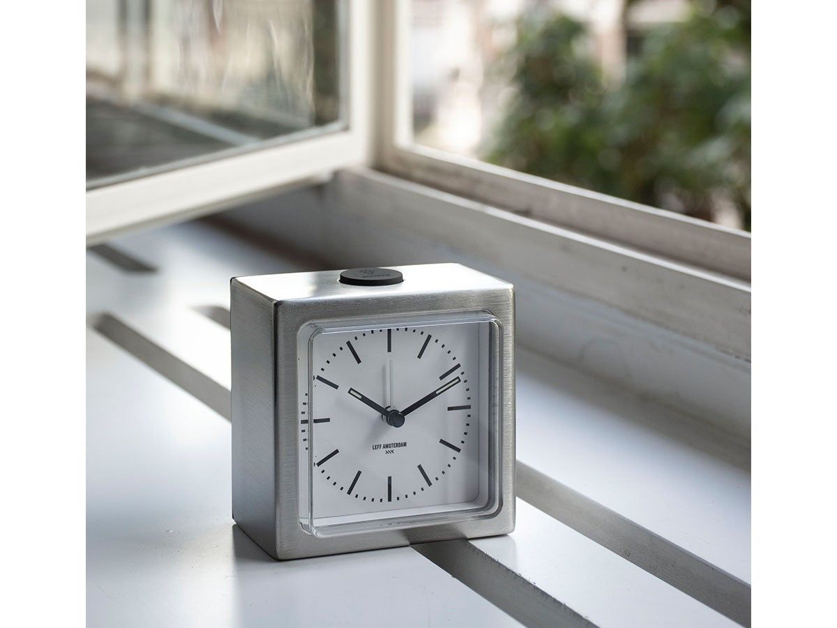 BLOCK ALARM CLOCK