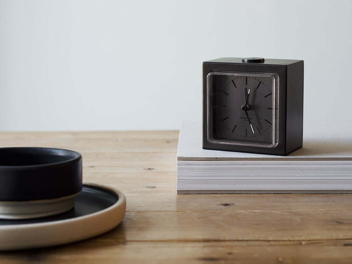 BLOCK ALARM CLOCK_3