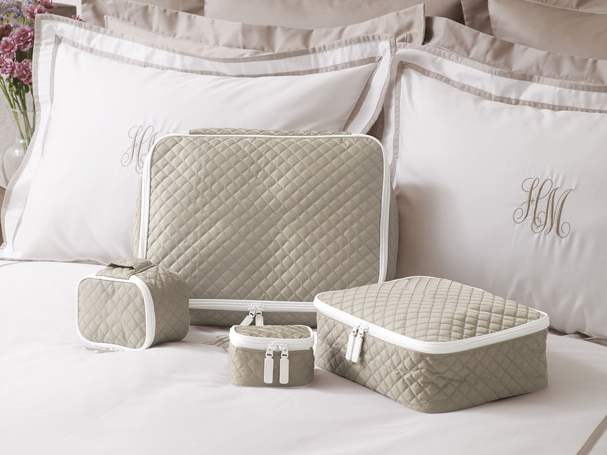 DIAMOND QUILT POUCH SET OF 4_2