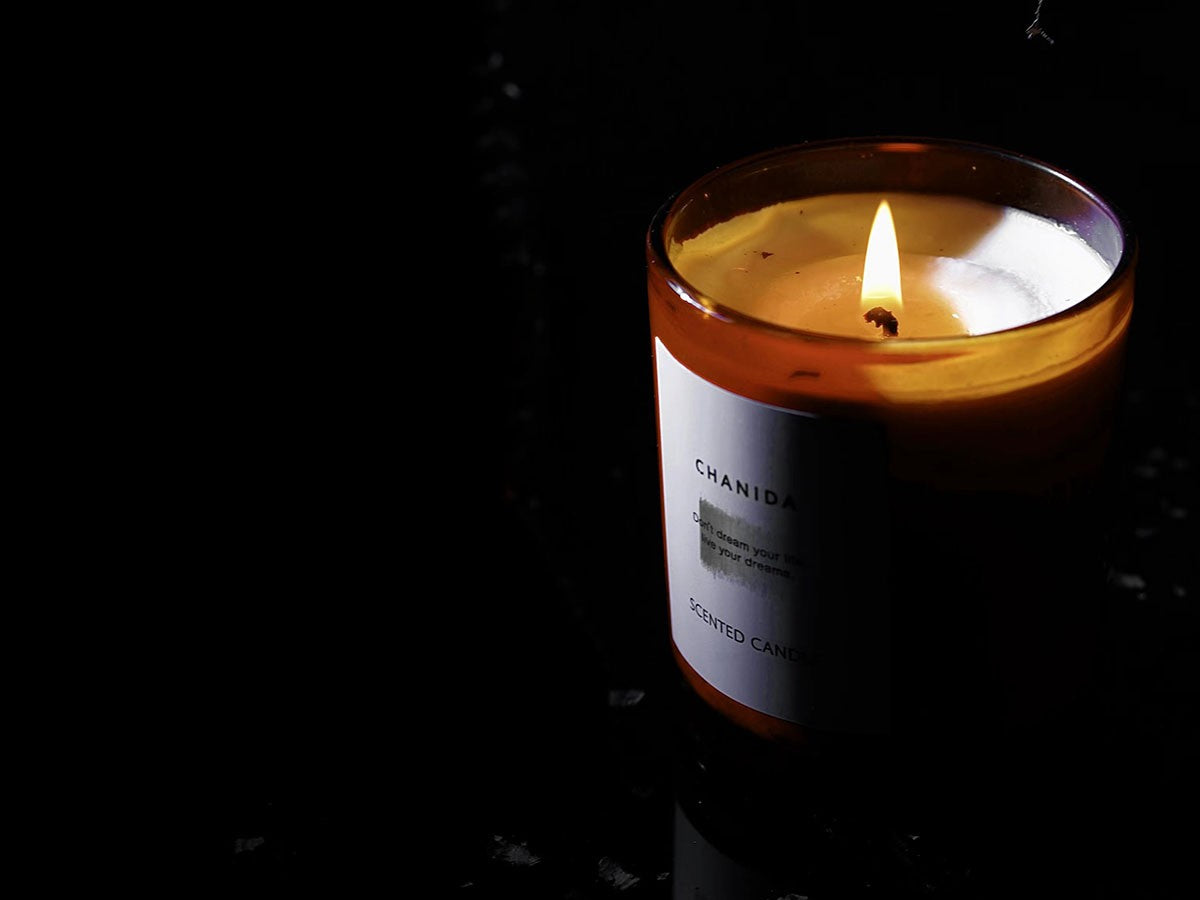SCENTED CANDLE