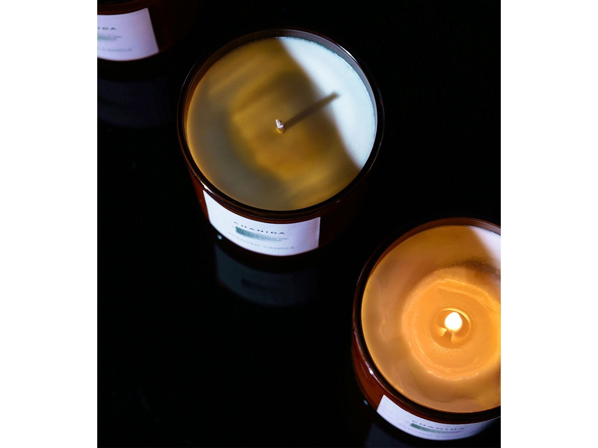 SCENTED CANDLE