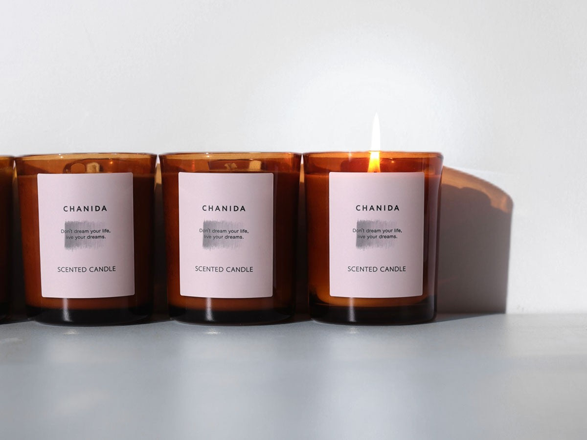 SCENTED CANDLE