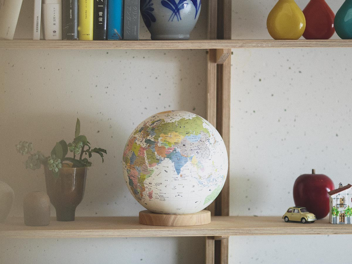 HOBONICHI EARTH BALL JOURNEY