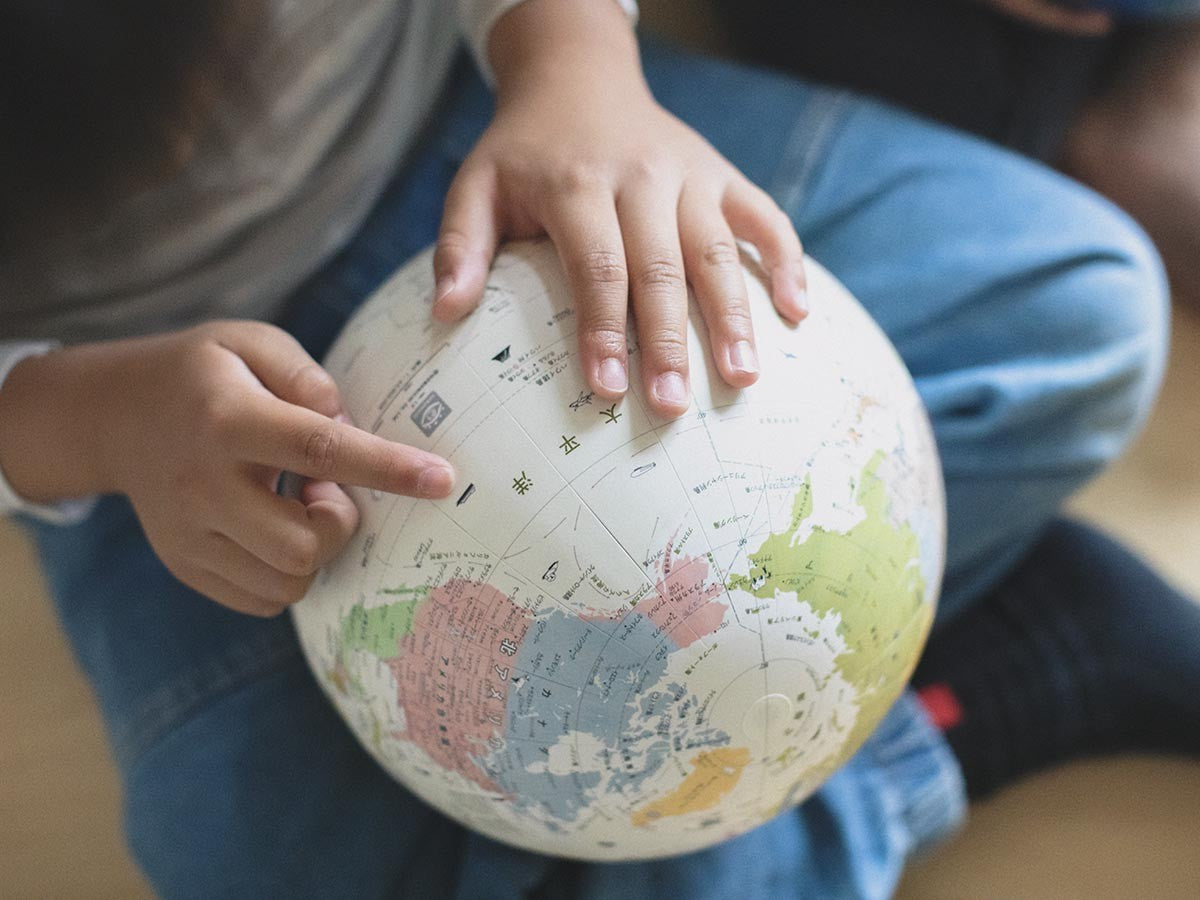HOBONICHI EARTH BALL JOURNEY