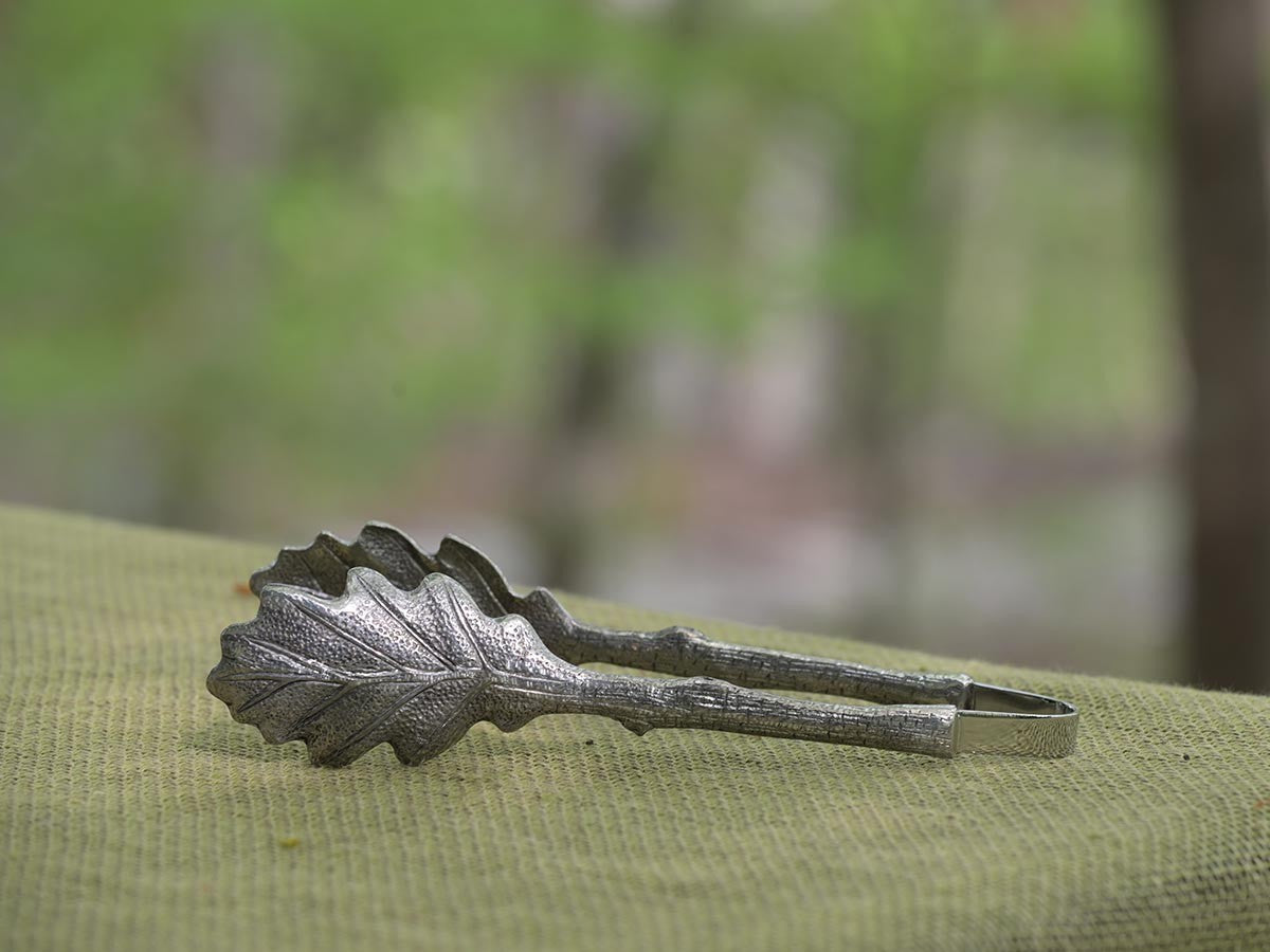 OAKLEAF TONGS