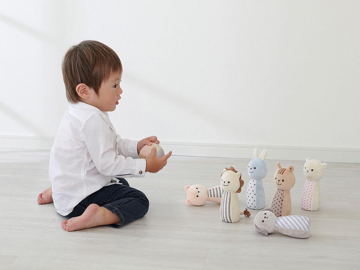 MARSHMALLOW BOWLING_11