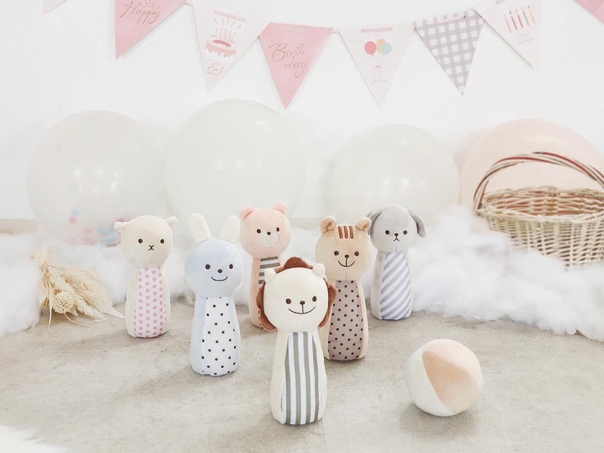 MARSHMALLOW BOWLING