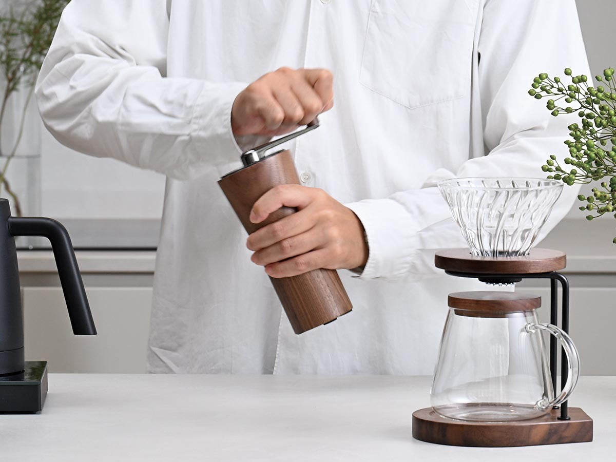 WALNUT WOOD DRIP STAND SET