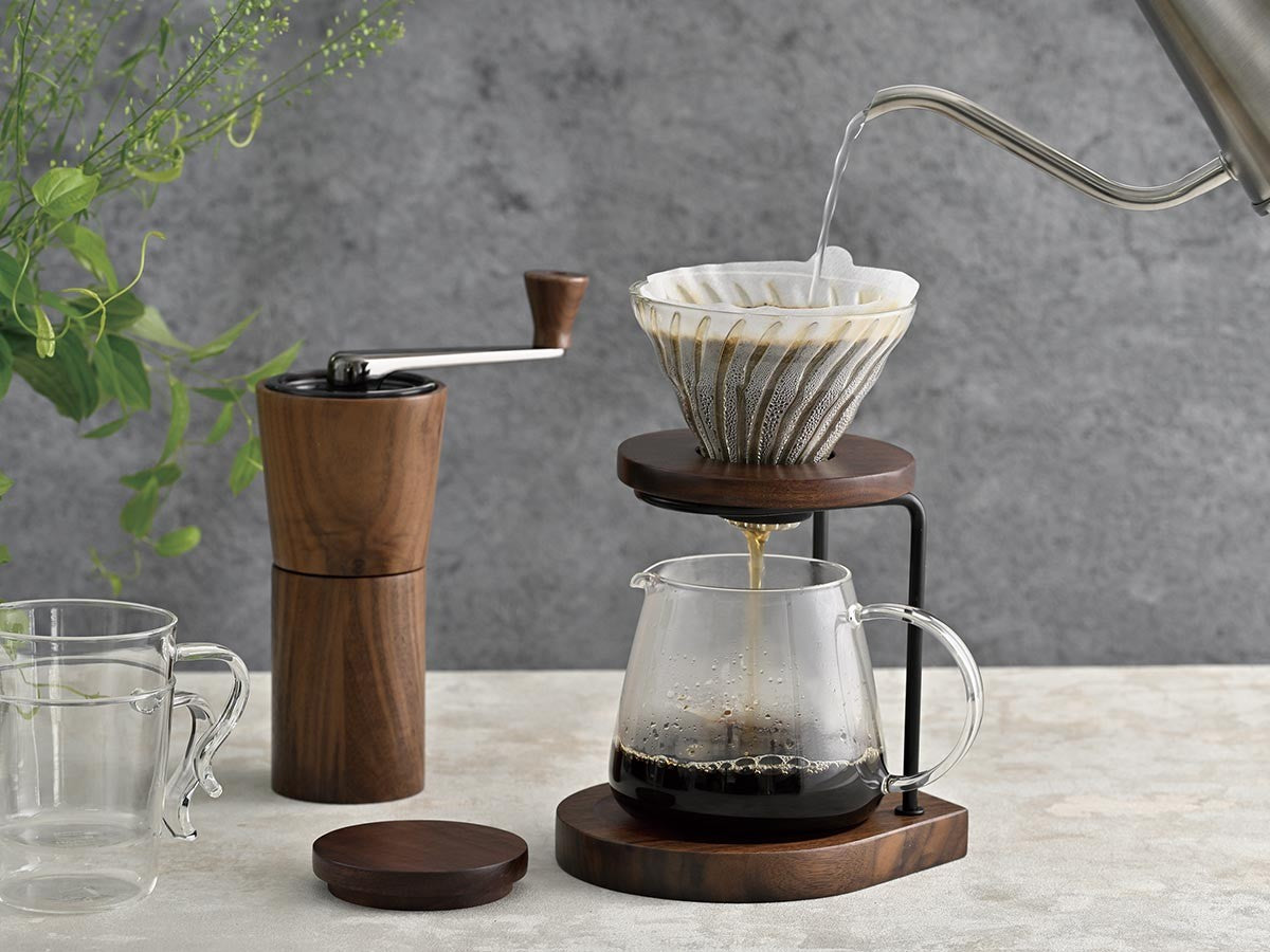 WALNUT WOOD COFFEE MILL