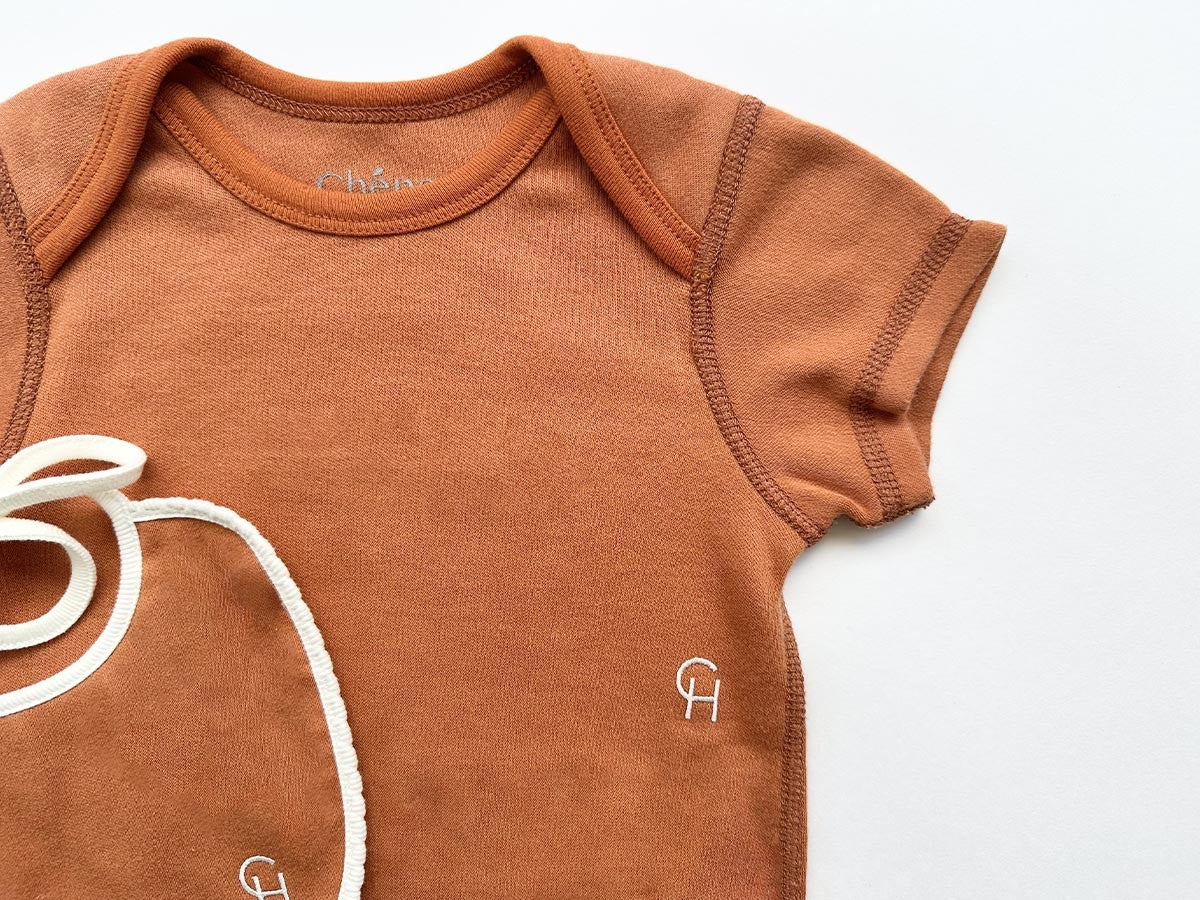 MARSHMALLOW SMOOTH BODYSUIT & BIB