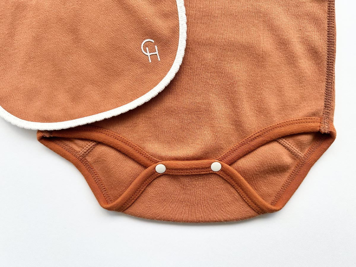 MARSHMALLOW SMOOTH BODYSUIT & BIB_11