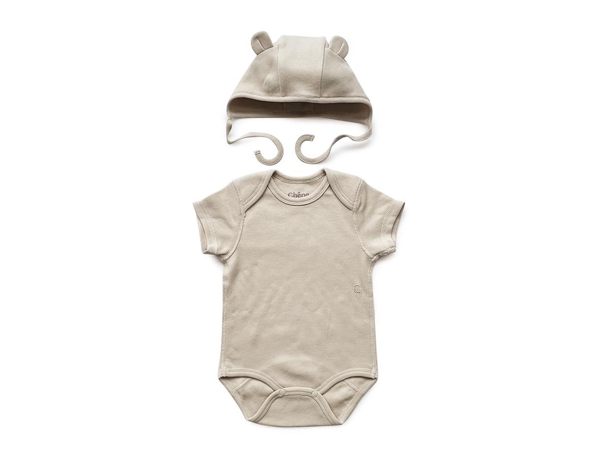 MARSHMALLOW SMOOTH BODYSUIT & BEAR EAR BONNET