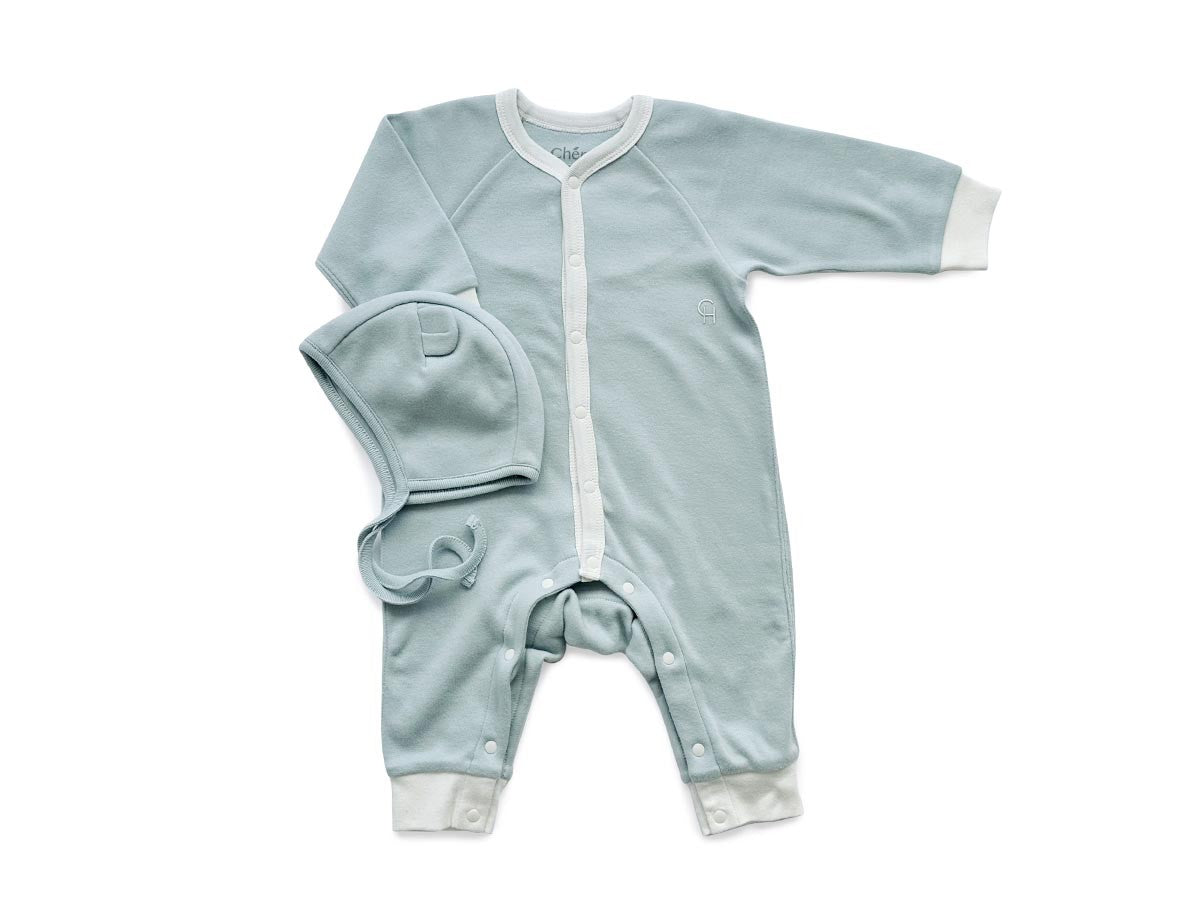 MARSHMALLOW SMOOTH COVERALL & BEAR EAR BONNET