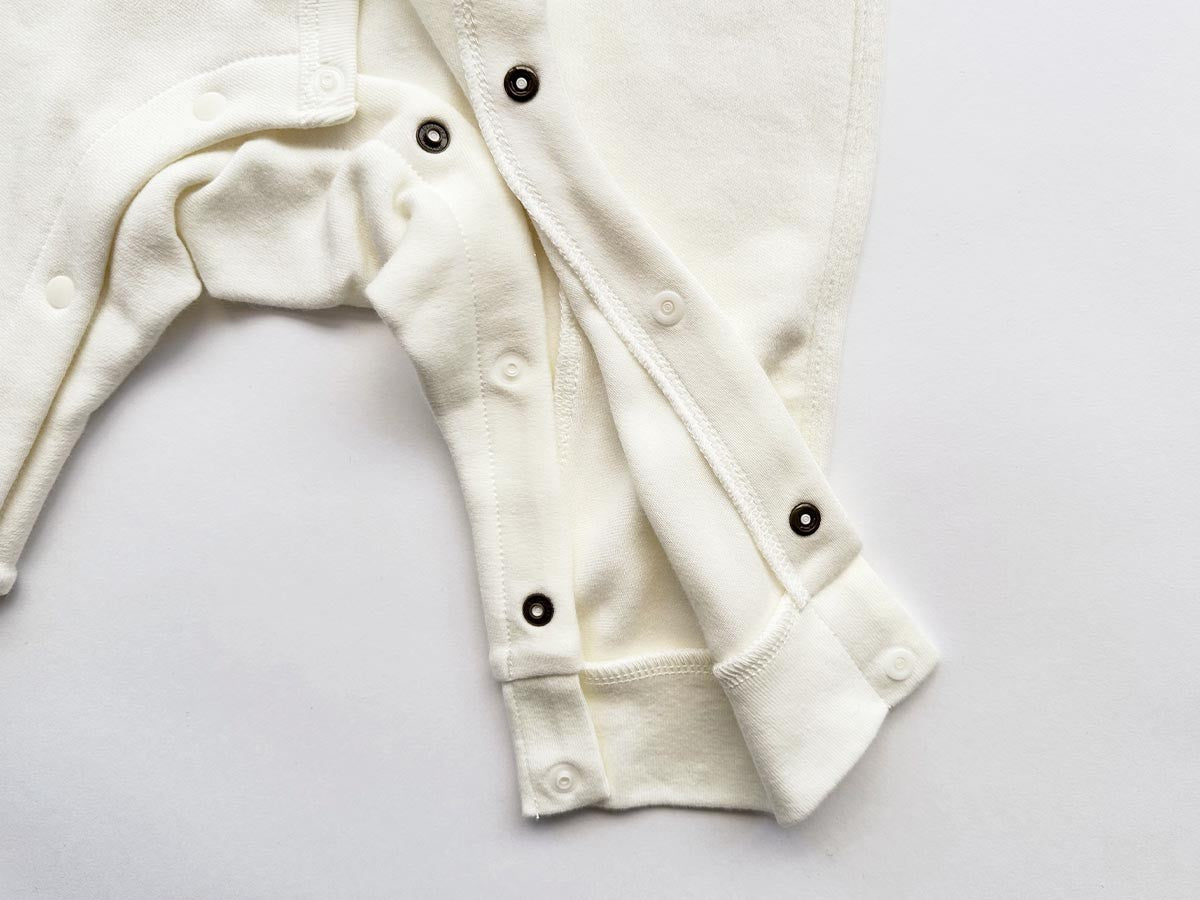 MARSHMALLOW SMOOTH COVERALL & BEAR EAR BONNET_12