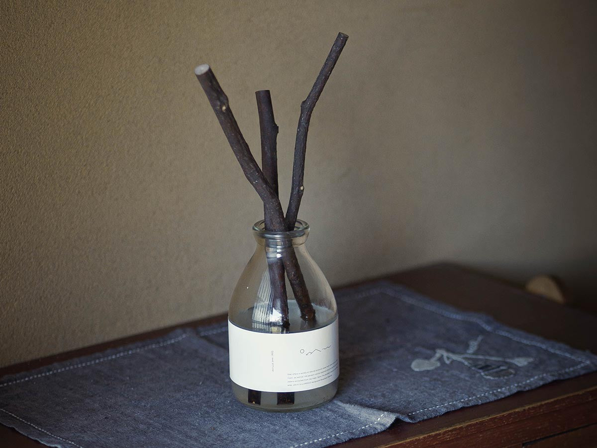 REED DIFFUSER SET KUROMOJI