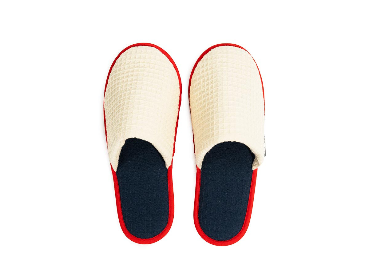 WAFFLE SLIPPERS