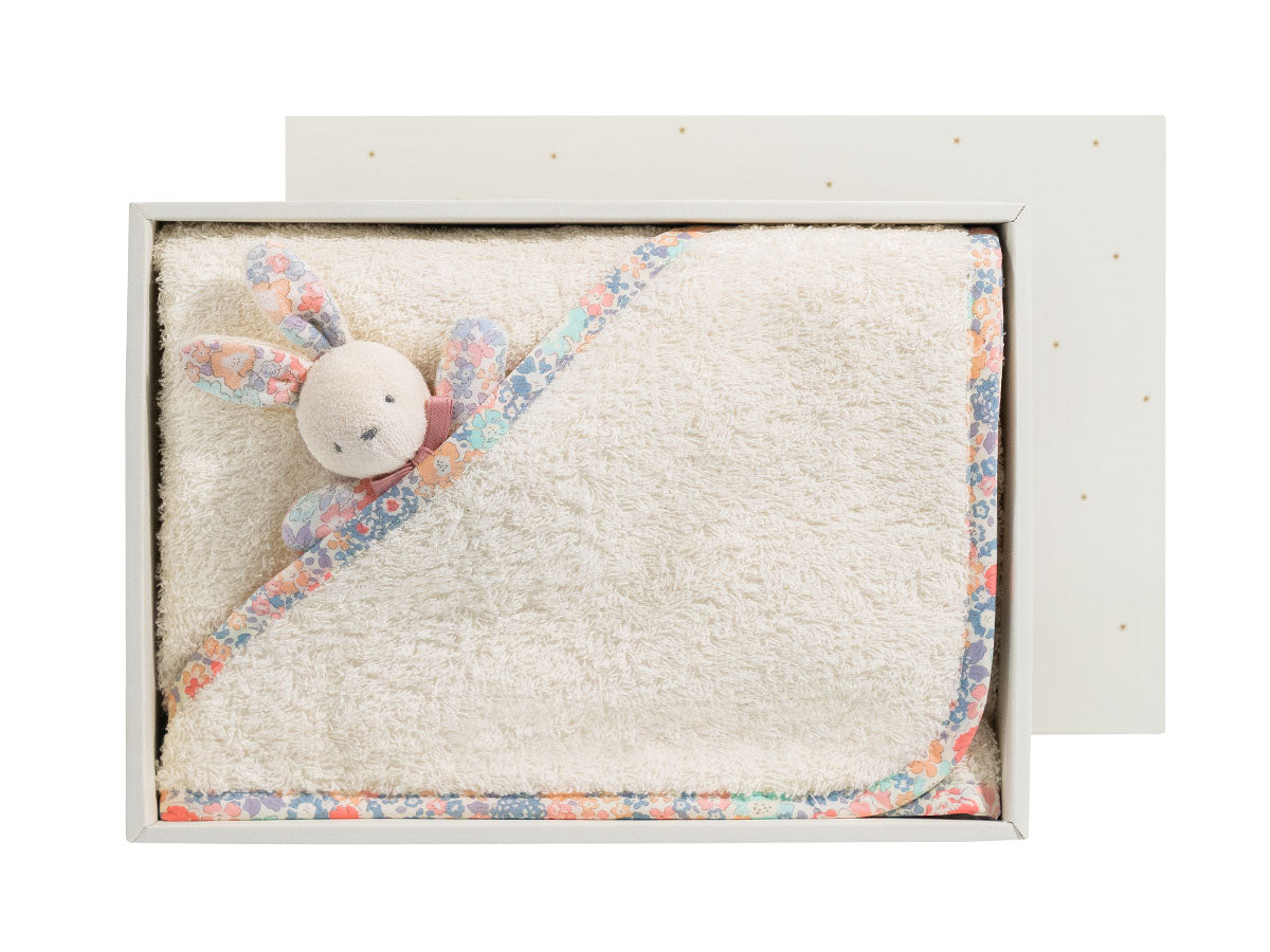 LIBERTY AFGHAN & RATTLE_10